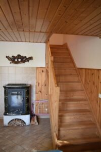 chata-roudna-u-luznice-schody-do-loznic-eb7f-