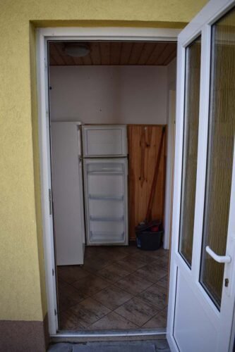 chata-roudna-u-luznice-vstup-do-chaty-f6f5-