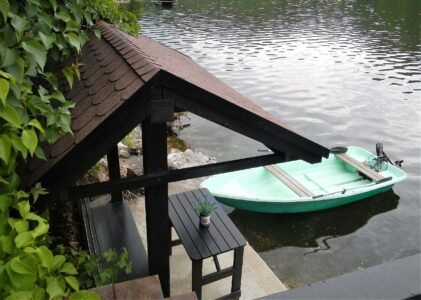 lodka-k-dispozici-2d82-