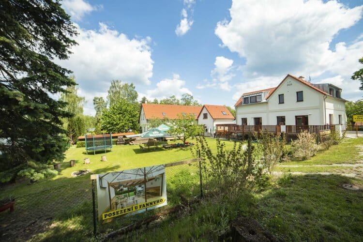 cely-objekt-z-hraze-rybnika-700a-1-1