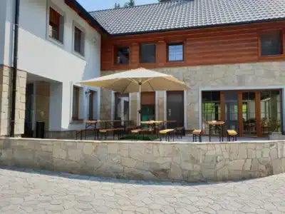 39024137_2431703127056314_3822776010202415104_n