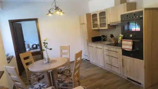 b-img-5be157f273e65-1